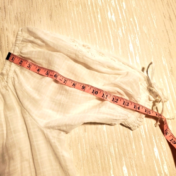 NWT American Eagle Sheer Sheer Blouse - Picture 6 of 9